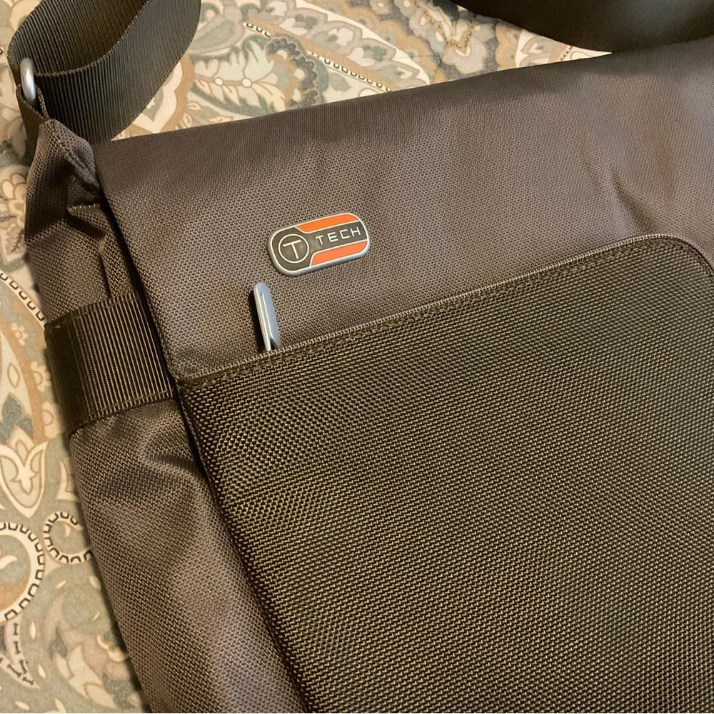 Mint Tumi Tech Messenger Laptop Shoulder Crossbody